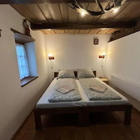 Lebar Birtok-szallashely Апартаменты *